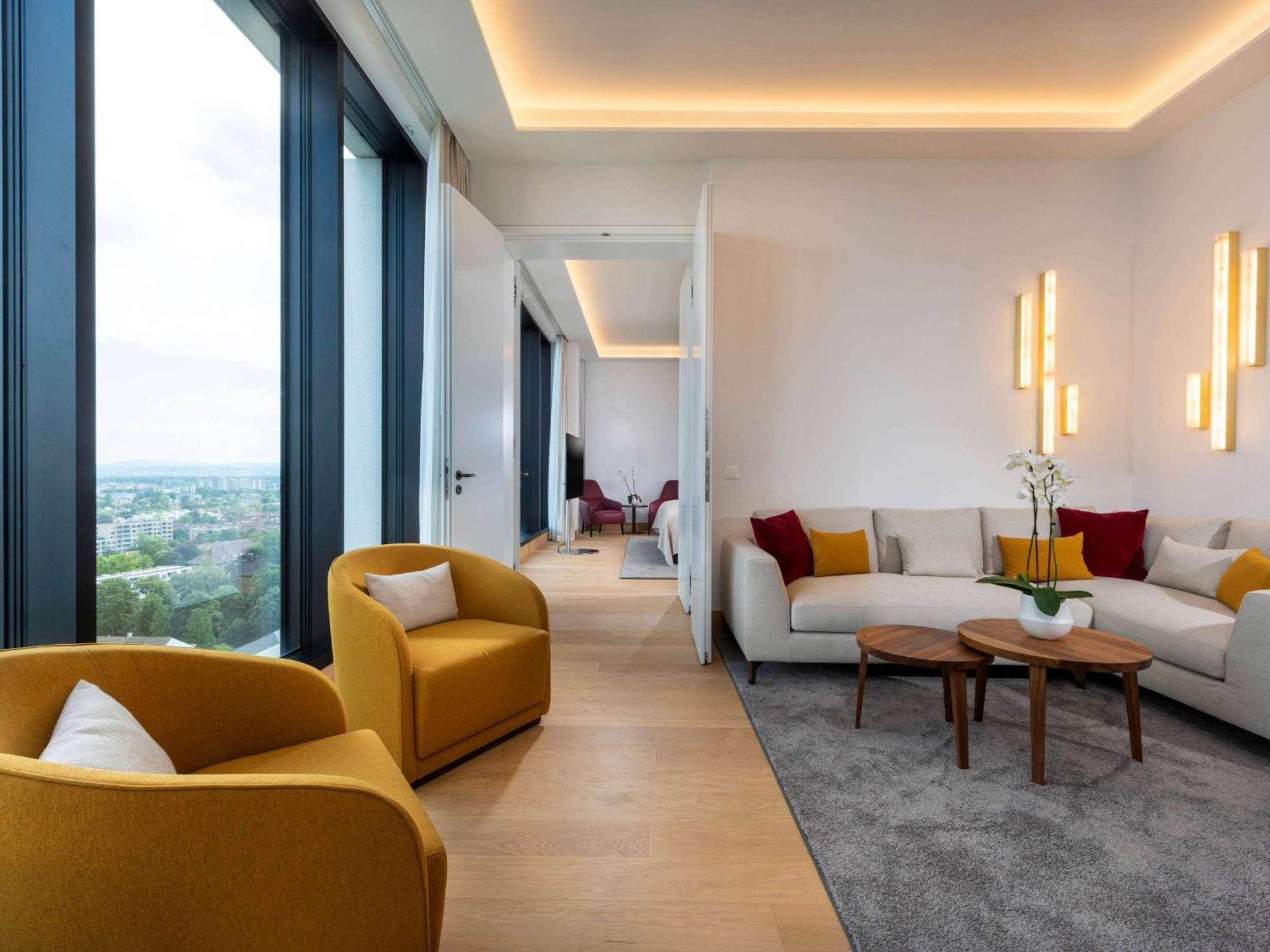 Moevenpick Hotel Basilea Esterno foto