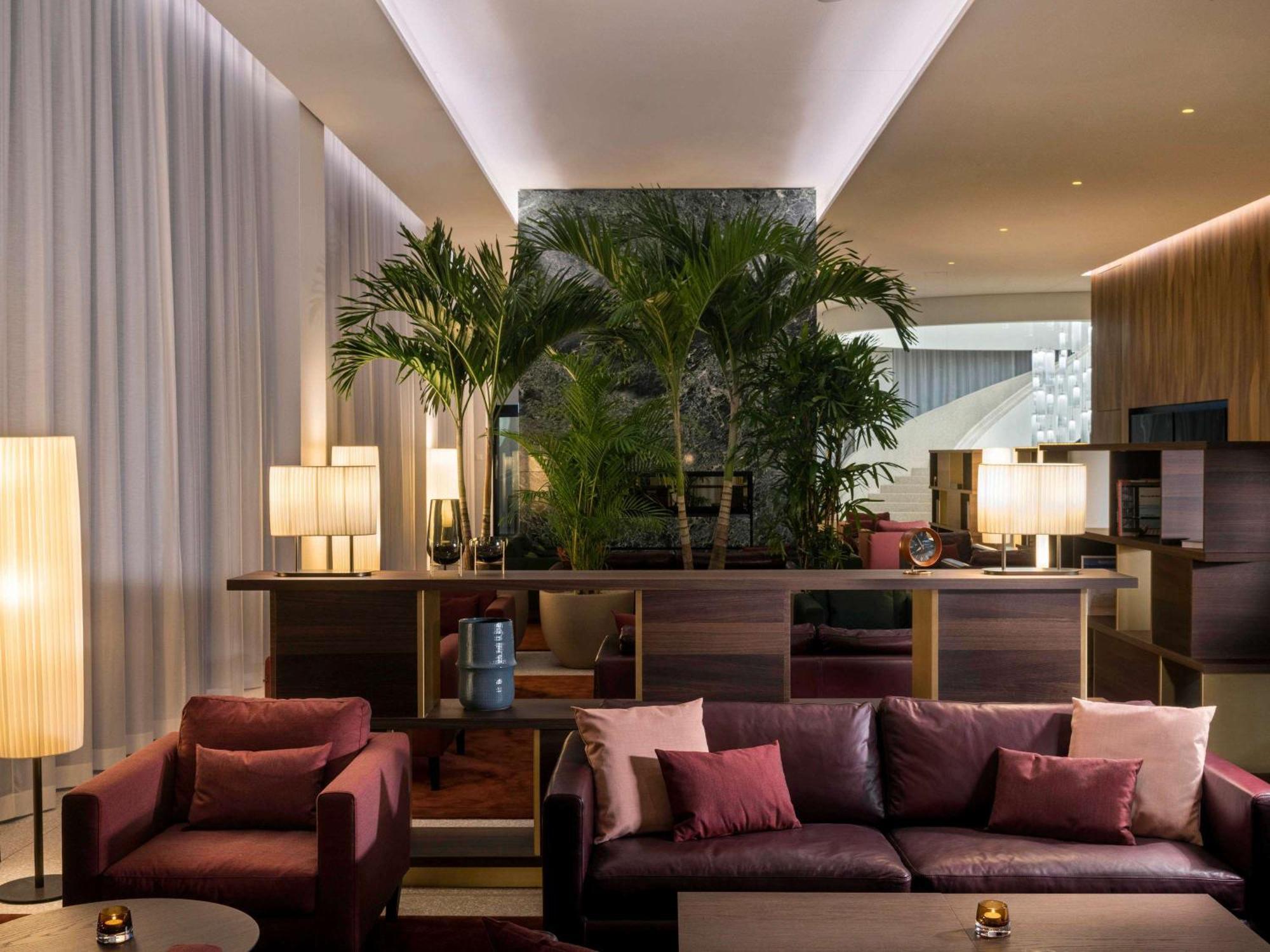 Moevenpick Hotel Basilea Esterno foto
